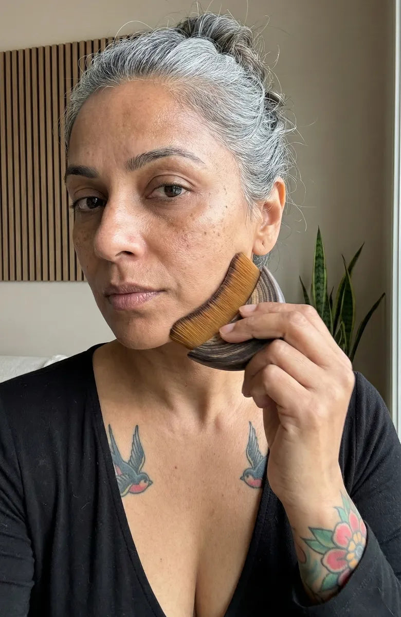 Review by Maria Eugenia J.